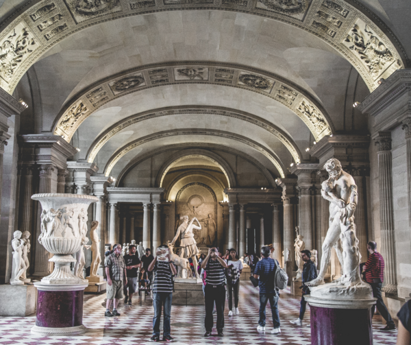 Connaissez vous la salle des pas perdus❔